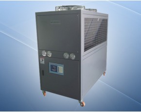 風冷式冷水機，冷凍機