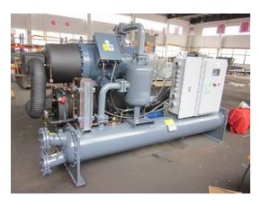 低溫螺桿式冷凍機組