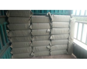 玉米芯顆粒、食用菊原料