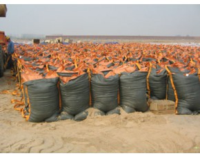 長期大量穩(wěn)定供應各種食用菌廢料、菌渣、蘑菇渣、廢菌包、廢菌袋